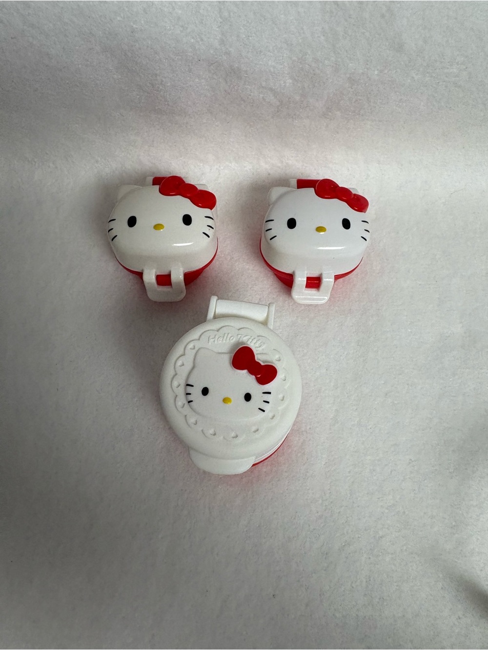 Set of 3 Hello Kitty Caps Bottle and Bag Daiso